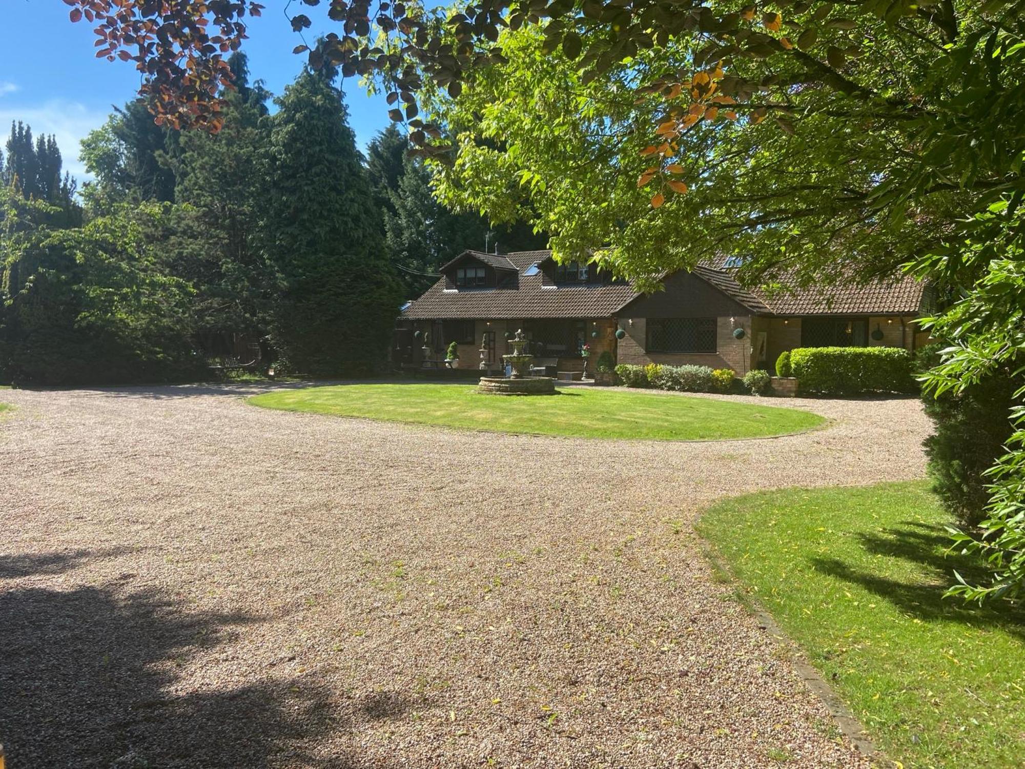 Barncroft Luxury Bed & Breakfast Solihull Dış mekan fotoğraf